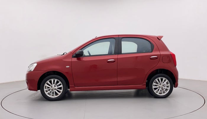 2011 Toyota Etios Liva VX, Petrol, Manual, 1,21,217 km, Left Side