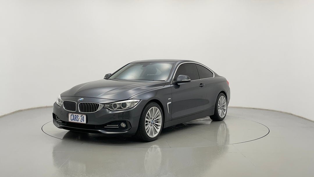 Left Front Diagonal (45- Degree) View