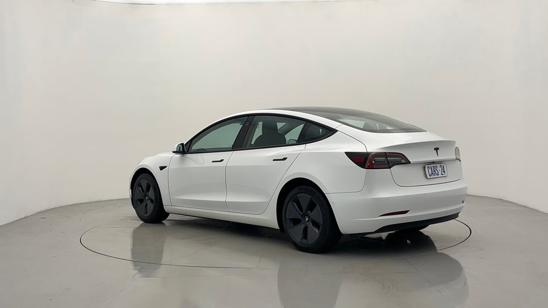 Left Back Diagonal (45- Degree) View