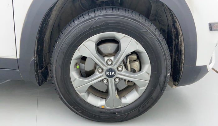 2019 KIA SELTOS HTE 1.5 DIESEL, Diesel, Manual, 77,567 km, Right Front Wheel