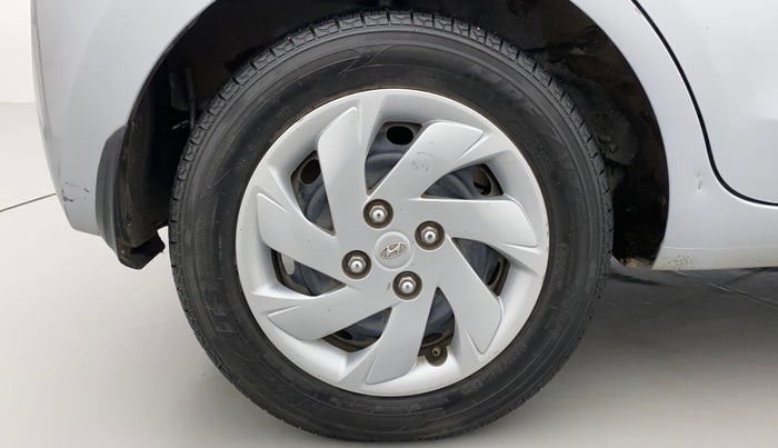 2020 Hyundai NEW SANTRO SPORTZ CNG, CNG, Manual, 73,711 km, Right Rear Wheel