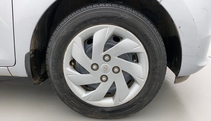 2020 Hyundai NEW SANTRO SPORTZ CNG, CNG, Manual, 73,711 km, Right Front Wheel