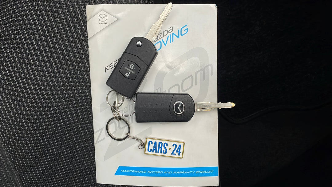 2013 Mazda 3 Neo, Manual, 112877 km, Key Close-up
