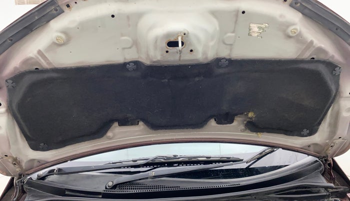 2017 Honda Jazz 1.2L I-VTEC V, Petrol, Manual, 55,531 km, Bonnet (hood) - Insulation cover has minor damage