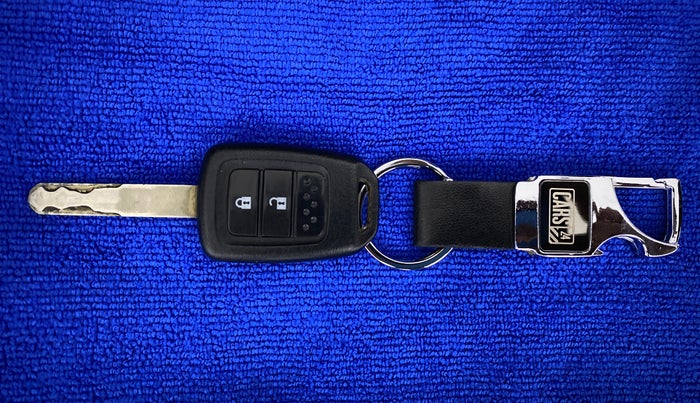 2019 Honda Amaze 1.2 SMT I VTEC, Petrol, Manual, 24,537 km, Key Close Up