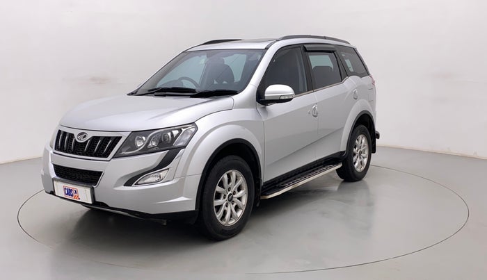 2018 Mahindra XUV500 W10 AT, Diesel, Automatic, 97,053 km, Left Front Diagonal