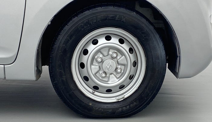 2016 Hyundai Eon D LITE PLUS, Petrol, Manual, 39,169 km, Right Front Wheel