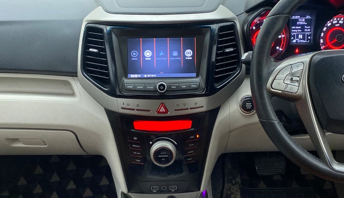 2020 Mahindra XUV300 W8 1.5 DIESEL AMT, Diesel, Automatic, 55,875 km, Air Conditioner