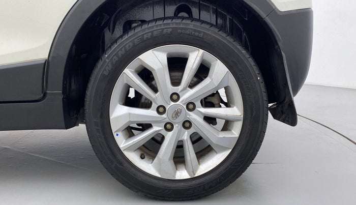 2020 Mahindra XUV300 W8 1.5 DIESEL AMT, Diesel, Automatic, 55,875 km, Left Rear Wheel