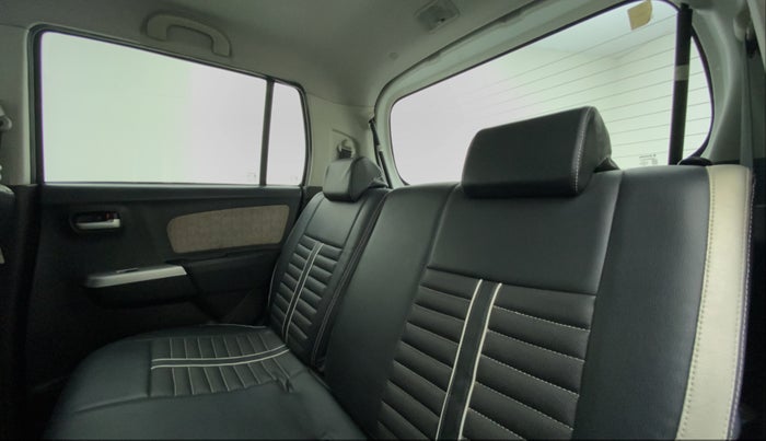 2016 Maruti Wagon R 1.0 VXI AMT, Petrol, Automatic, 45,370 km, Right Side Rear Door Cabin
