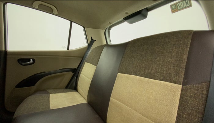 2012 Hyundai i10 MAGNA 1.1, Petrol, Manual, 72,222 km, Right Side Rear Door Cabin