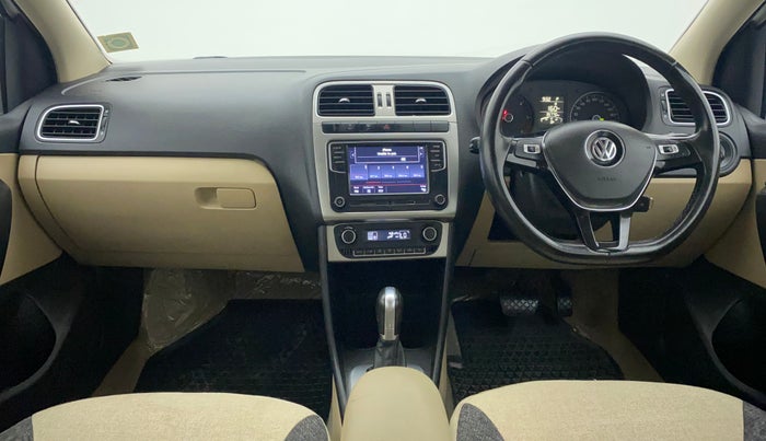 2018 Volkswagen Ameo HIGHLINE PLUS 1.5L AT 16 ALLOY, Diesel, Automatic, 35,770 km, Dashboard
