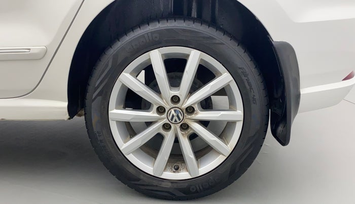 2018 Volkswagen Ameo HIGHLINE PLUS 1.5L AT 16 ALLOY, Diesel, Automatic, 35,770 km, Left Rear Wheel