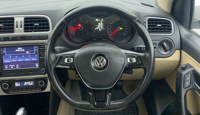 2018 Volkswagen Ameo HIGHLINE PLUS 1.5L AT 16 ALLOY, Diesel, Automatic, 35,770 km, Steering Wheel Close Up