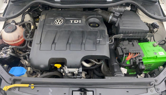 2018 Volkswagen Ameo HIGHLINE PLUS 1.5L AT 16 ALLOY, Diesel, Automatic, 35,770 km, Open Bonet