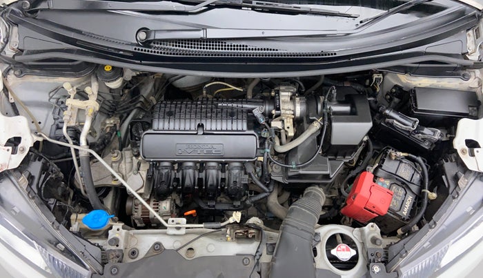 2017 Honda Jazz 1.2 V AT, Petrol, Automatic, 49,961 km, Engine Bonet View