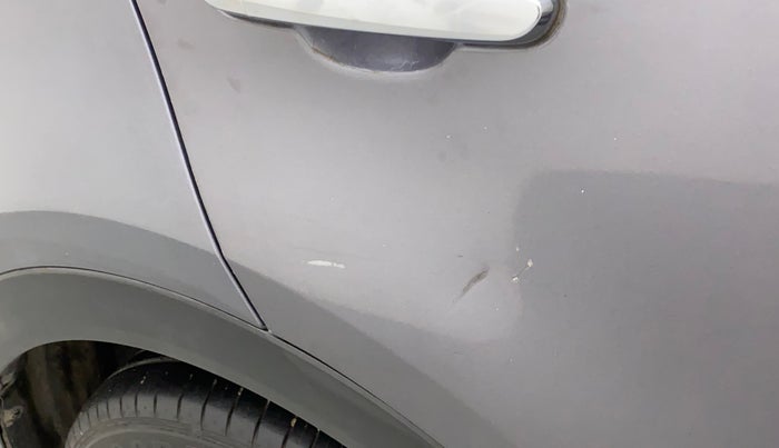 2018 Hyundai Creta SX 1.6 DIESEL, Diesel, Manual, 1,28,412 km, Right rear door - Minor scratches