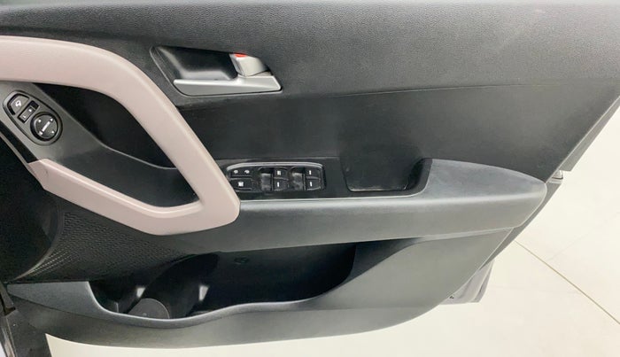 2018 Hyundai Creta SX 1.6 DIESEL, Diesel, Manual, 1,28,412 km, Driver Side Door Panels Control
