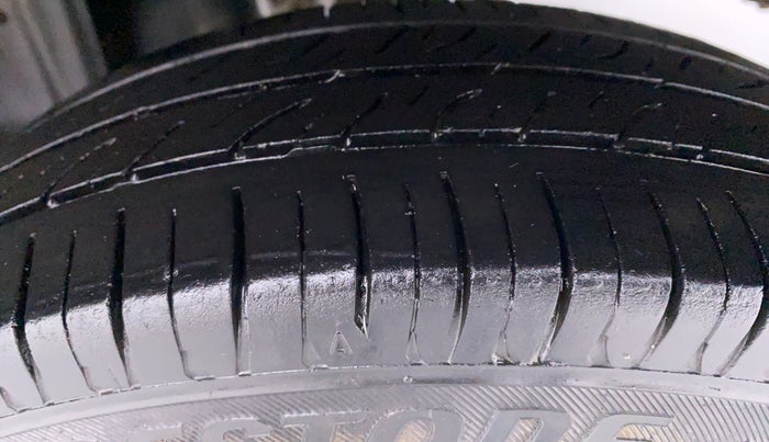 2018 Maruti Alto 800 LXI, Petrol, Manual, 79,164 km, Left Rear Tyre Tread