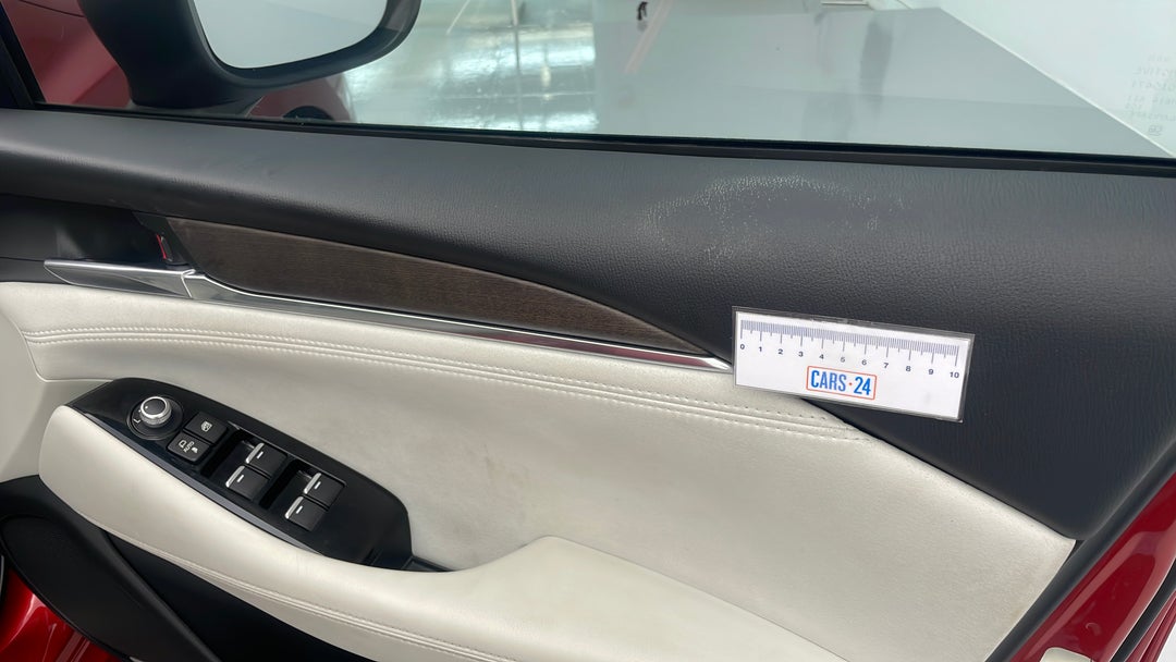 Doors Front RHS Lining broken / damaged