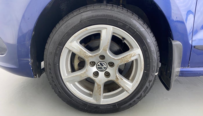 2014 Volkswagen Vento HIGHLINE PETROL, Petrol, Manual, 89,614 km, Left Front Wheel