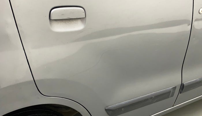 2014 Maruti Wagon R 1.0 VXI, Petrol, Manual, 97,752 km, Right rear door - Minor scratches