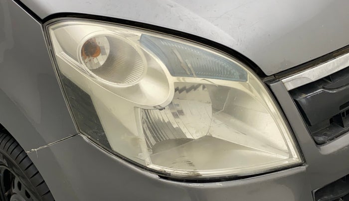 2014 Maruti Wagon R 1.0 VXI, Petrol, Manual, 97,752 km, Right headlight - Minor scratches