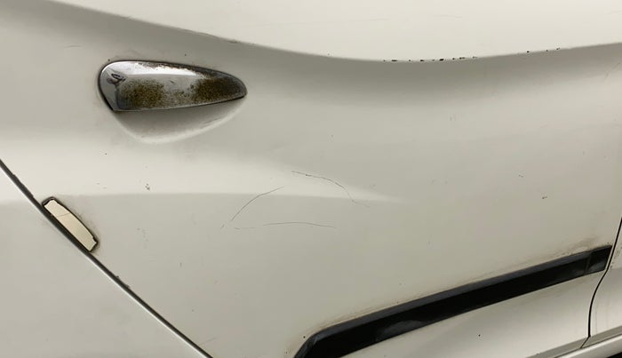 2013 Hyundai Eon MAGNA +, Petrol, Manual, 36,821 km, Right rear door - Minor scratches