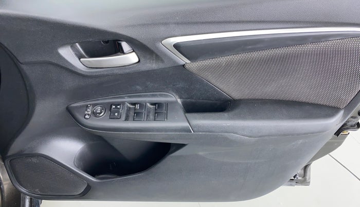 2017 Honda WR-V 1.2 i-VTEC VX MT, Petrol, Manual, 18,954 km, Driver Side Door Panels Control
