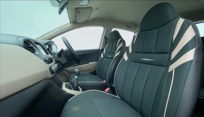 2019 Hyundai Grand i10 SPORTZ 1.2 KAPPA VTVT, Petrol, Manual, 3,745 km, Right Side Front Door Cabin View