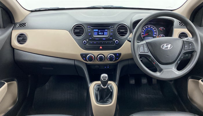 2015 Hyundai Grand i10 SPORTZ 1.2 KAPPA VTVT, Petrol, Manual, 20,070 km, Dashboard