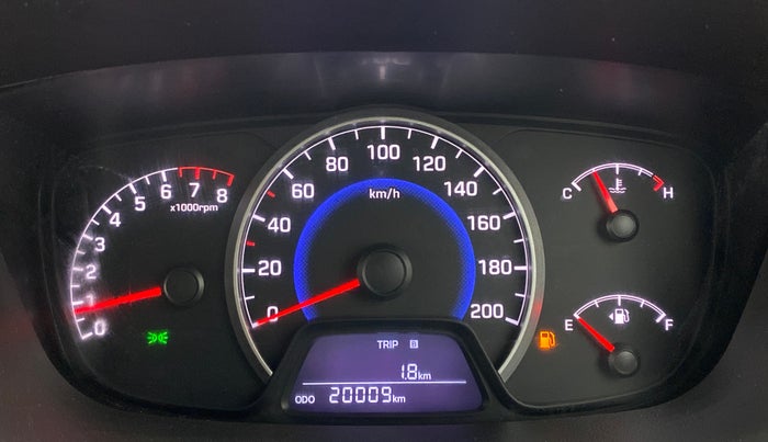 2015 Hyundai Grand i10 SPORTZ 1.2 KAPPA VTVT, Petrol, Manual, 20,070 km, Odometer Image