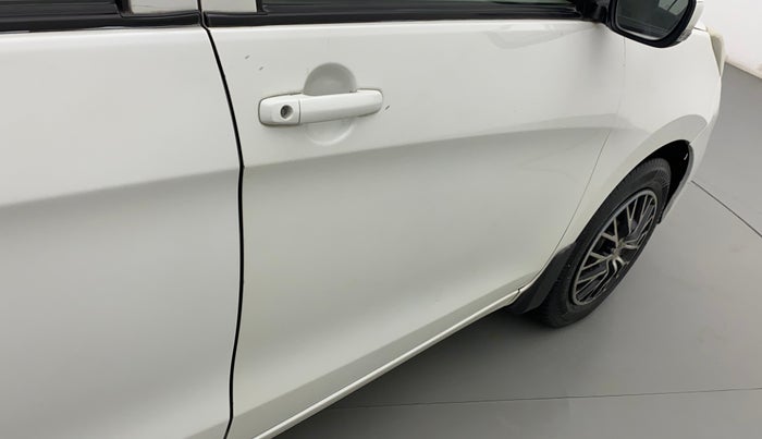 2016 Maruti Celerio ZXI, Petrol, Manual, 1,23,186 km, Driver-side door - Paint has faded