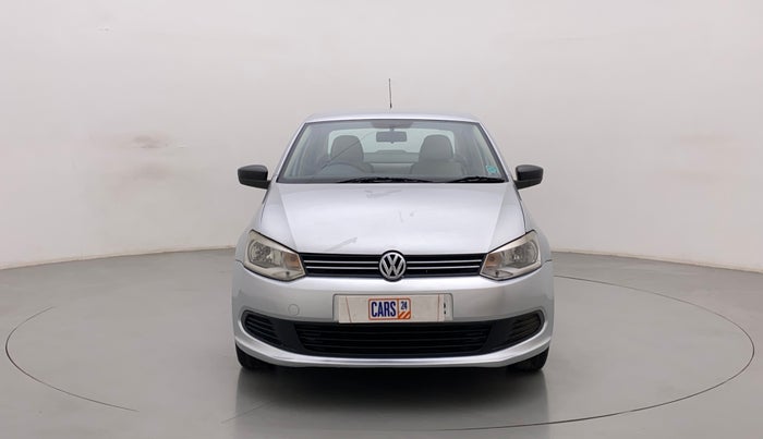 2012 Volkswagen Vento TRENDLINE 1.6, Petrol, Manual, 1,21,003 km, Front