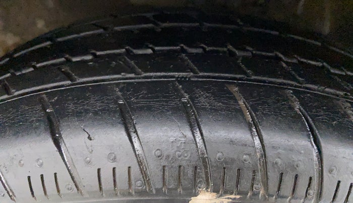 2015 Maruti Celerio VXI AGS, Petrol, Automatic, 42,388 km, Left Front Tyre Tread