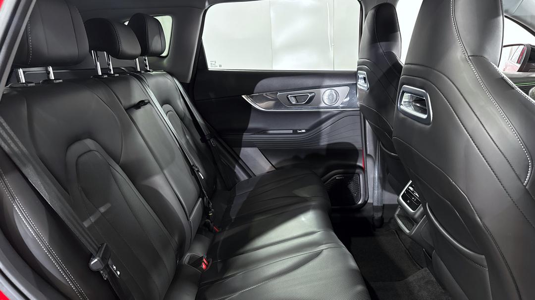 2023 Chery Tiggo 7 Pro Ultimate AWD, Automatic, 25500 km, Right Side Rear Door Cabin View
