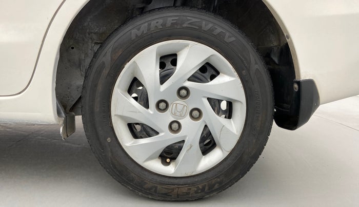 2014 Honda Amaze 1.5 SMT I DTEC, Diesel, Manual, 99,066 km, Left Rear Wheel