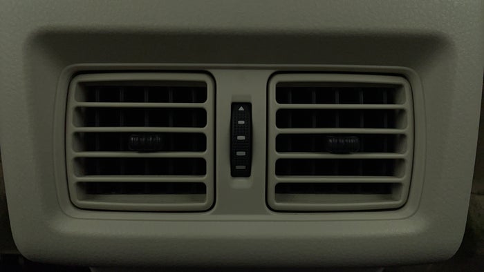 Toyota Camry-Rear AC Vents
