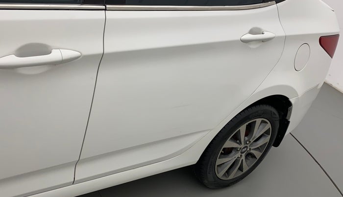 2016 Hyundai Verna 1.6 CRDI SX, Diesel, Manual, 1,15,155 km, Rear left door - Slight discoloration