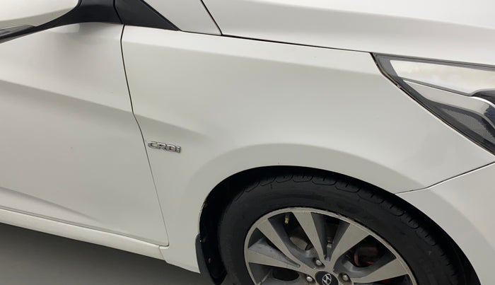 2016 Hyundai Verna 1.6 CRDI SX, Diesel, Manual, 1,15,155 km, Right fender - Paint has minor damage