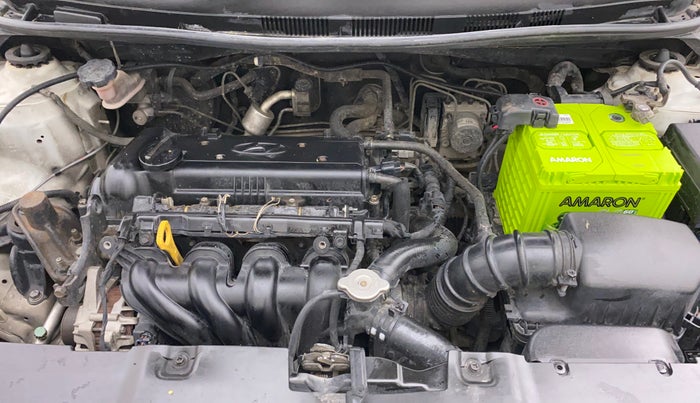 2013 Hyundai Verna FLUIDIC 1.6 VTVT SX, Petrol, Manual, 90,098 km, Open Bonet