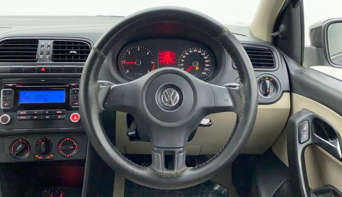 2012 Volkswagen Polo COMFORTLINE 1.2L, Diesel, Manual, 79,736 km, Steering Wheel Close Up