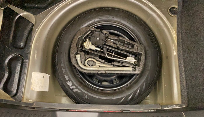 2012 Volkswagen Polo COMFORTLINE 1.2L, Diesel, Manual, 79,736 km, Spare Tyre