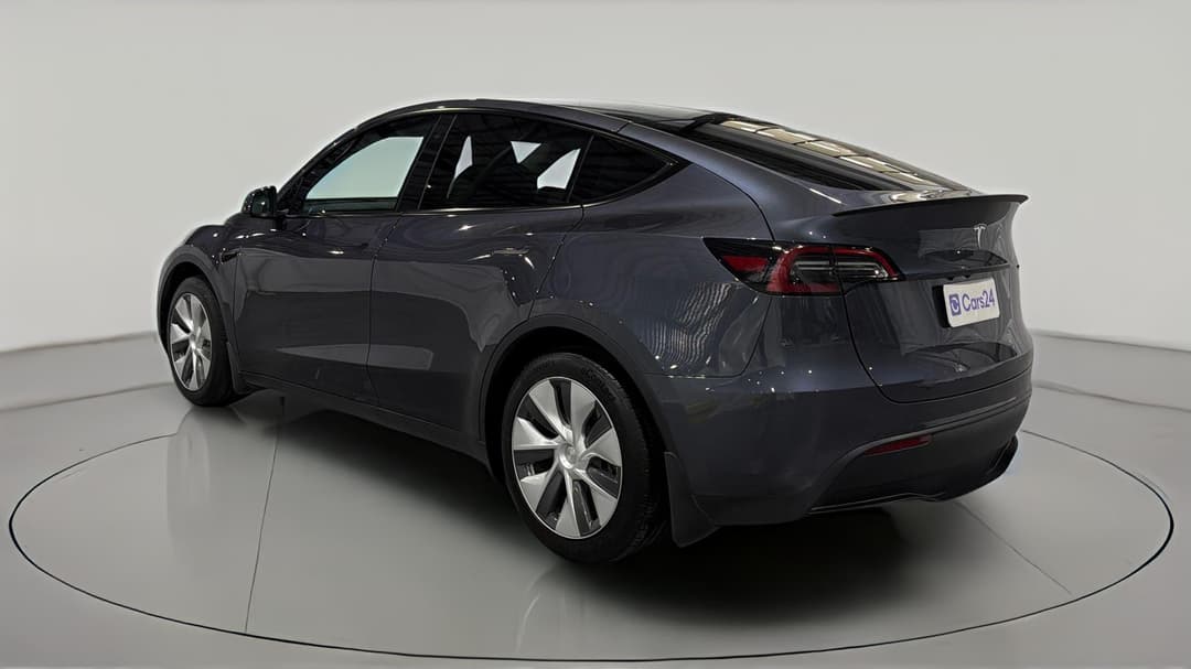 2023 Tesla Model Y Rear-wheel Drive, Automatic, 60107 km, Left Back Diagonal (45- Degree) View