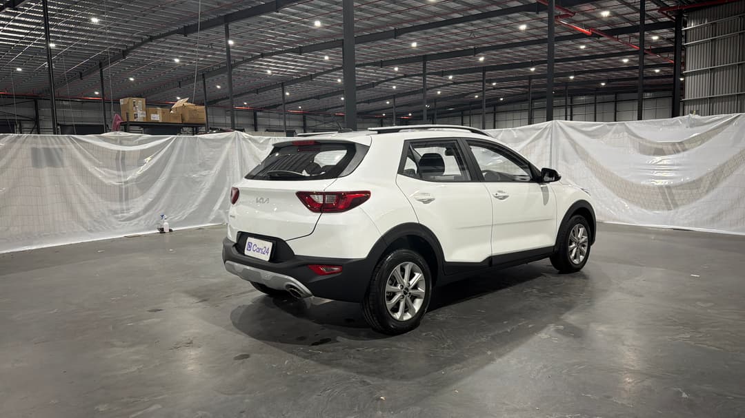 2024 Kia Stonic S, Automatic, 14623 km, Right Back Diagonal (45- Degree) View