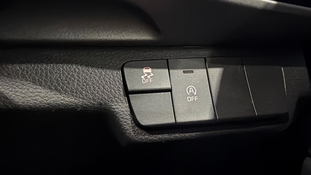 2024 Kia Stonic S, Automatic, 14623 km, Utility Switches/Buttons