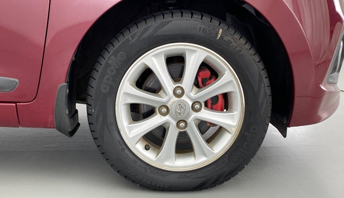 2015 Hyundai Grand i10 ASTA 1.2 AT VTVT, Petrol, Automatic, 33,368 km, Right Front Wheel