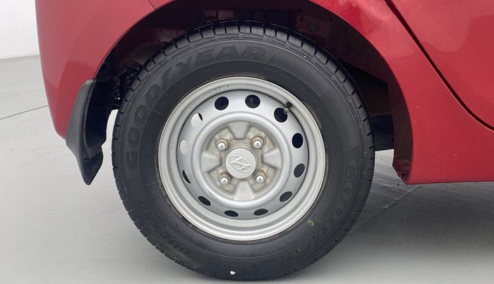 2016 Hyundai Eon ERA +, Petrol, Manual, 43,510 km, Right Rear Wheel