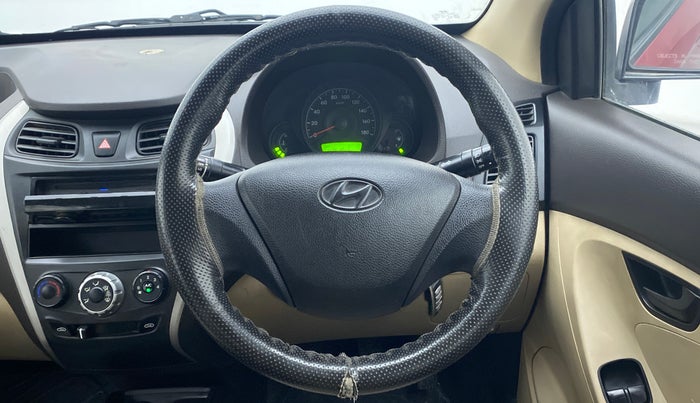 2016 Hyundai Eon ERA +, Petrol, Manual, 43,510 km, Steering Wheel Close Up