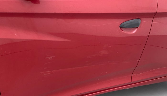 2016 Hyundai Eon ERA +, Petrol, Manual, 43,510 km, Front passenger door - Slightly dented